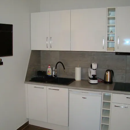 Orle 耶莱尼亚古拉